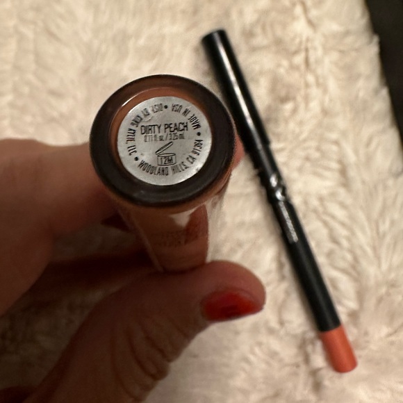 Kylie Cosmetics Lip Kit: DIRTY PEACH ๐ - Picture 5 of 5